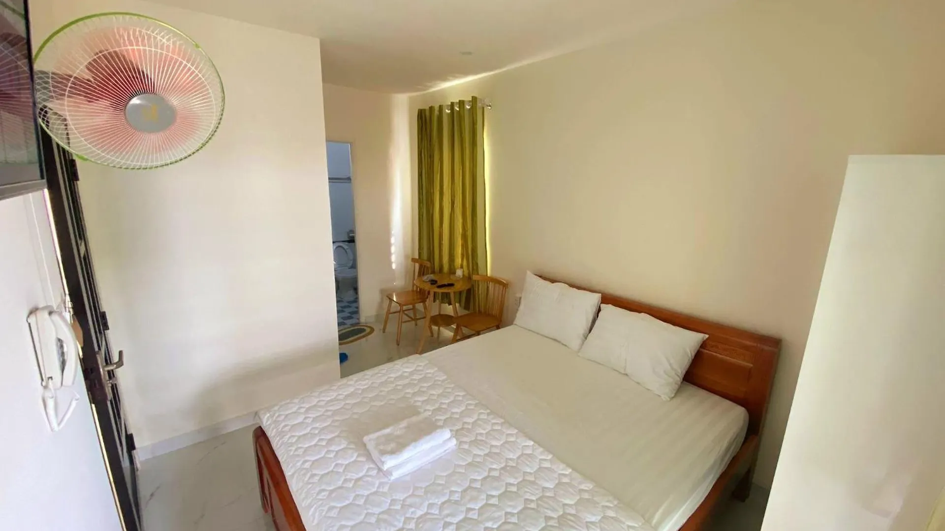 Khach San Anh Thu Hotel Ho Chi Minh City