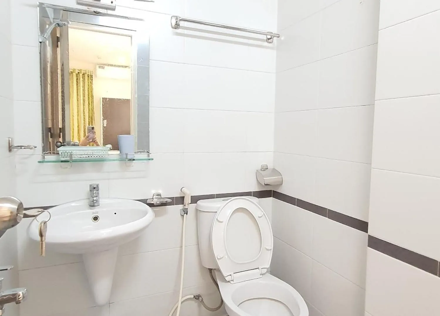 Khach San Anh Thu Hotel Ho Chi Minh City Vietnam